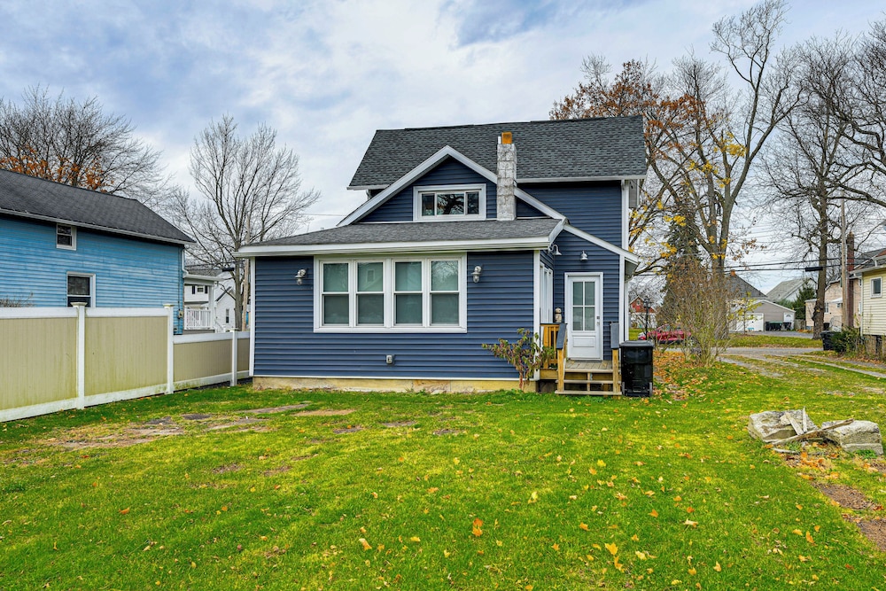 Newly Renovated Private Cottage Near Niagara River