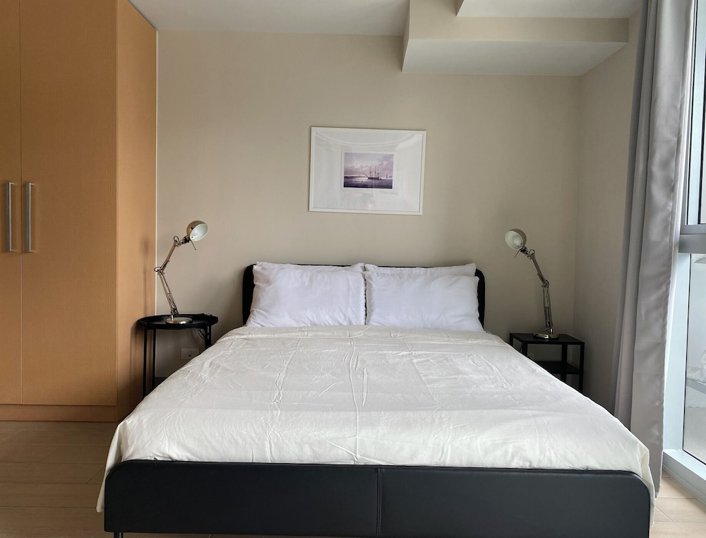 Uptown Park Suites Tower 2