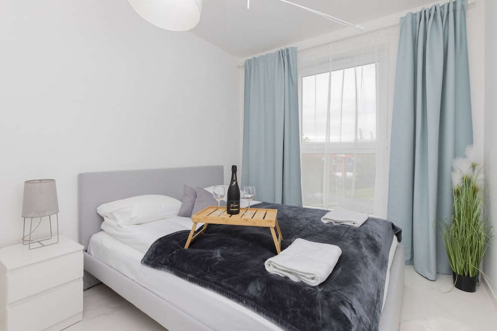 Gdynia Apartment Nasypowa by Renters view 3