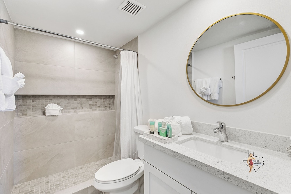 Bahia Mar Solare Resort Condos
