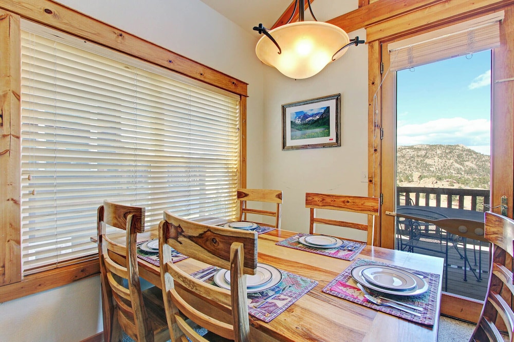 Estes Park Vacation Lodging
