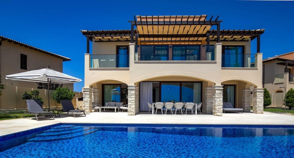 Villa Uv09 Oniro in Kouklia view 2