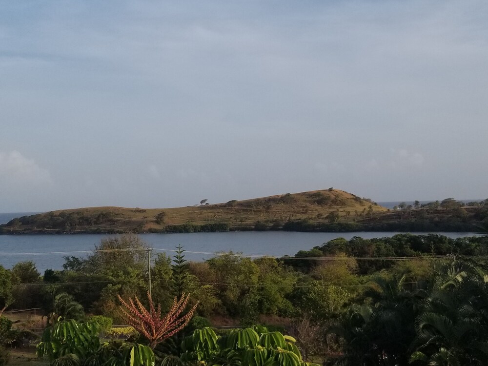 Savannes Bay Garden Inn