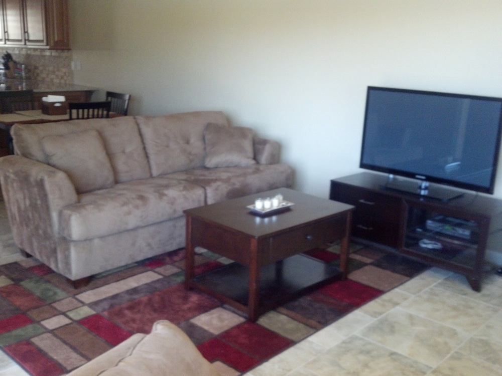 113 Pismo Shores 2 Bedroom Townhouse by Redawning view 4
