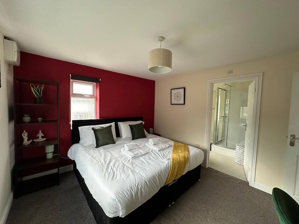 Flat With the View in Stroud