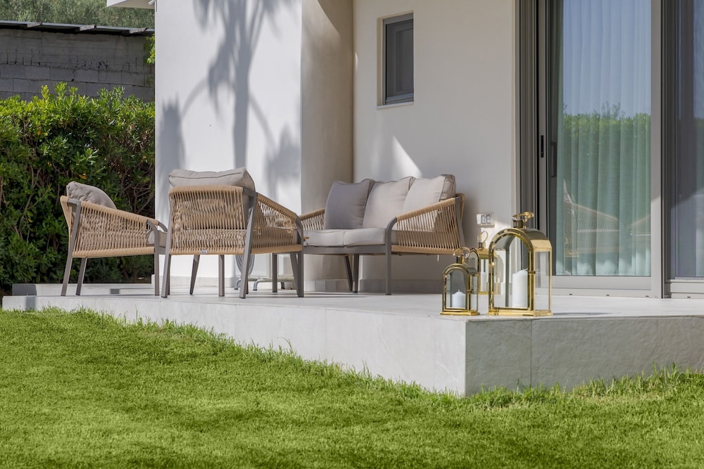 Adore Gold Natural Retreat by Estia view 2