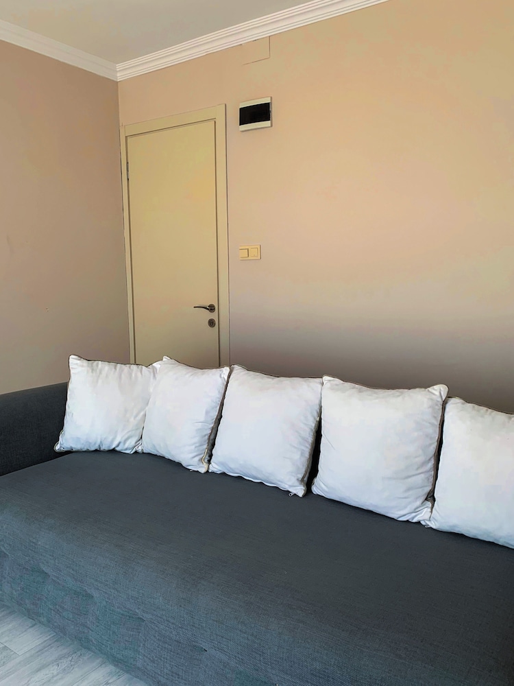 Akkan Beach Hotel - Image 32