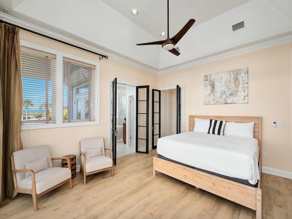 Private Paradise on Front Beach Rd by Resort Collection