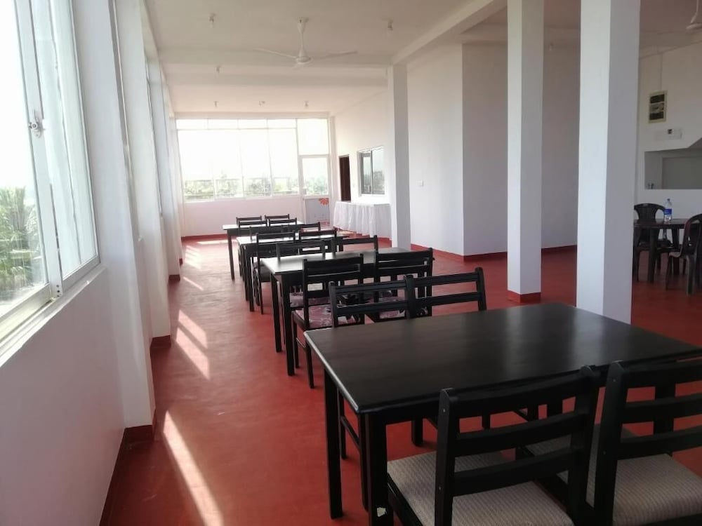 TRINCO STAR HOTEL