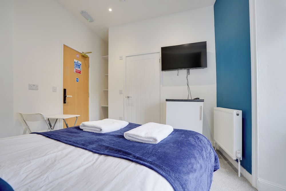 Homesly Guest Rooms - Self Checkin