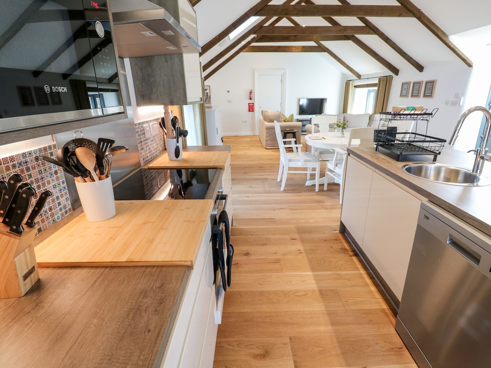 Carines Barns - Par
