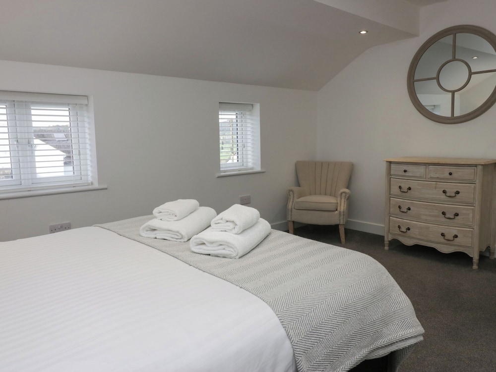 Edgemere Retreat
