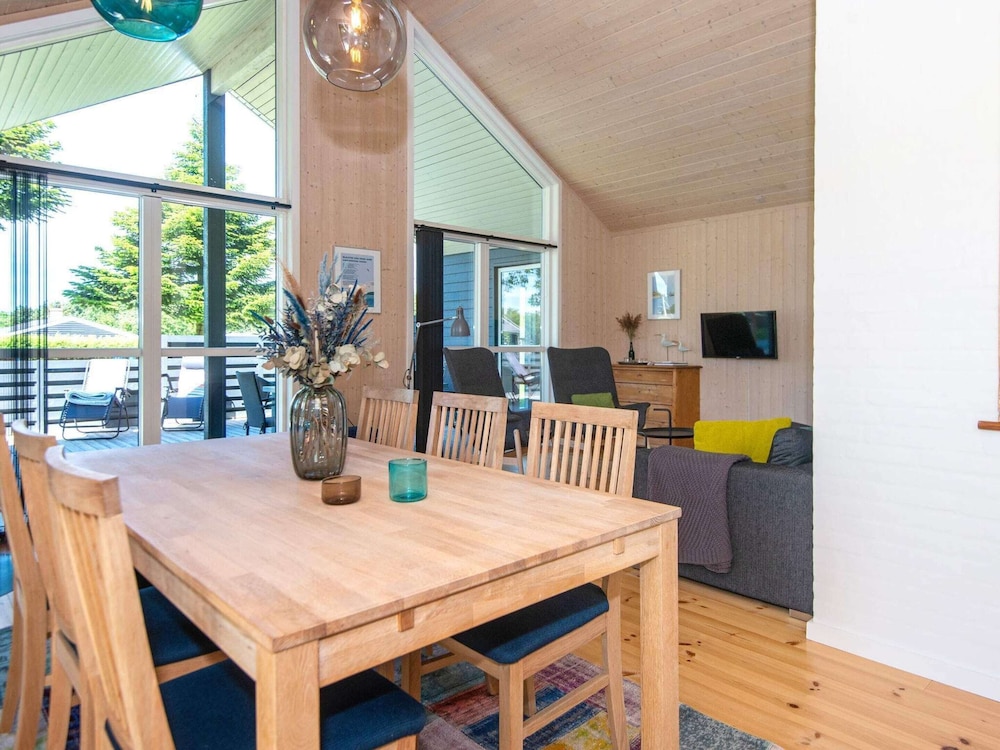 6 Person Holiday Home in Logstor