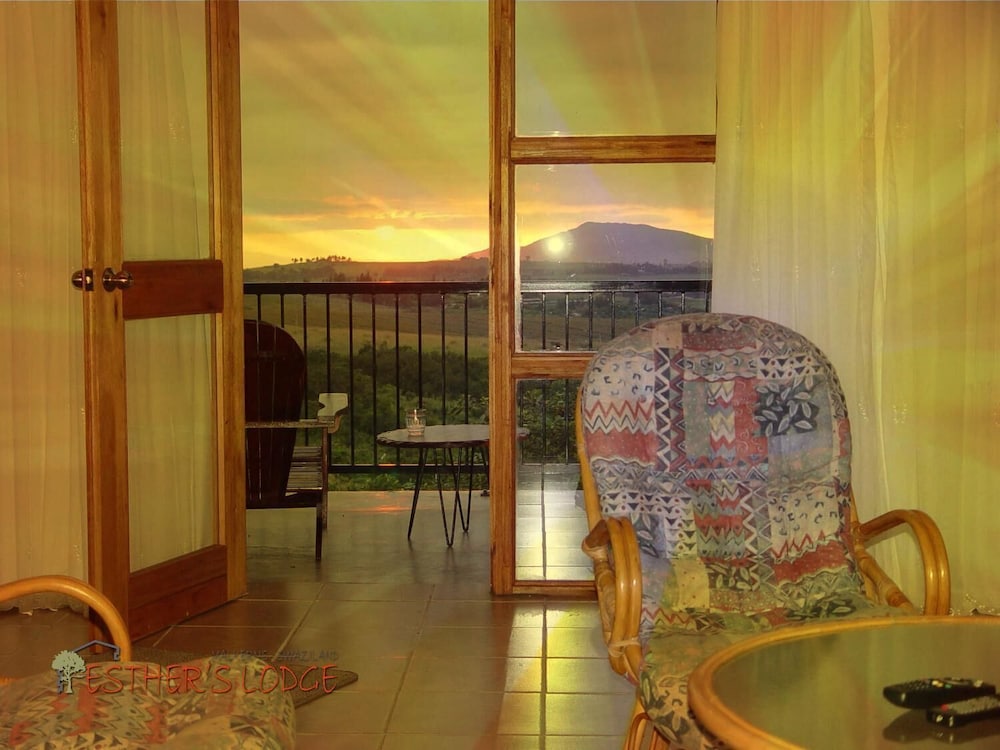 Esther's Lodge
