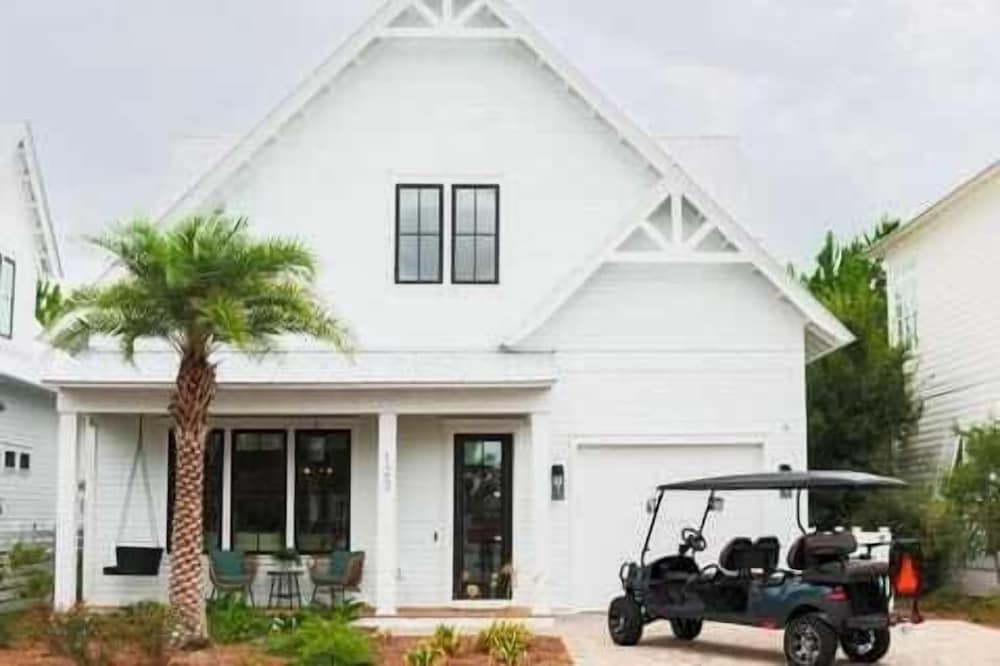 Shellom by Avantstay Newly Built, Pool Access