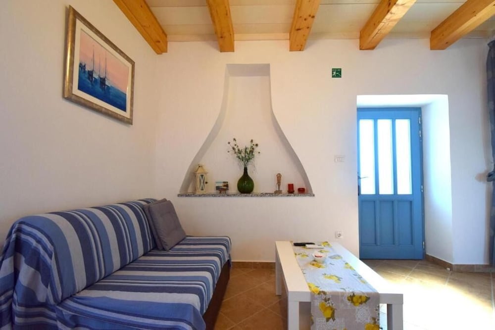 Insula Insule - Rustic & Peaceful - SA2 view 4