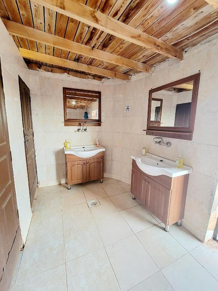 Desert Moon Camp