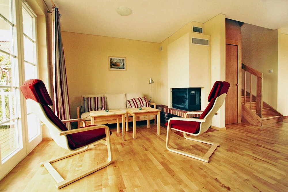 Cottage Directly by the Lake in Trygor