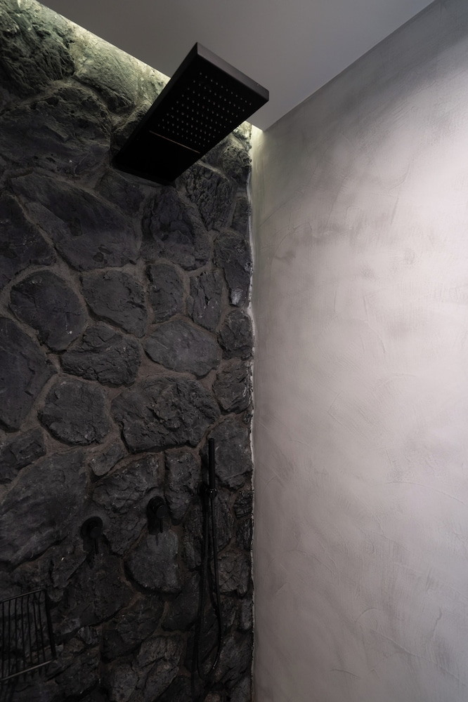 Photo 235