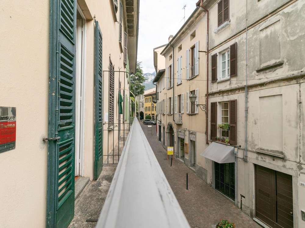 Photo 40