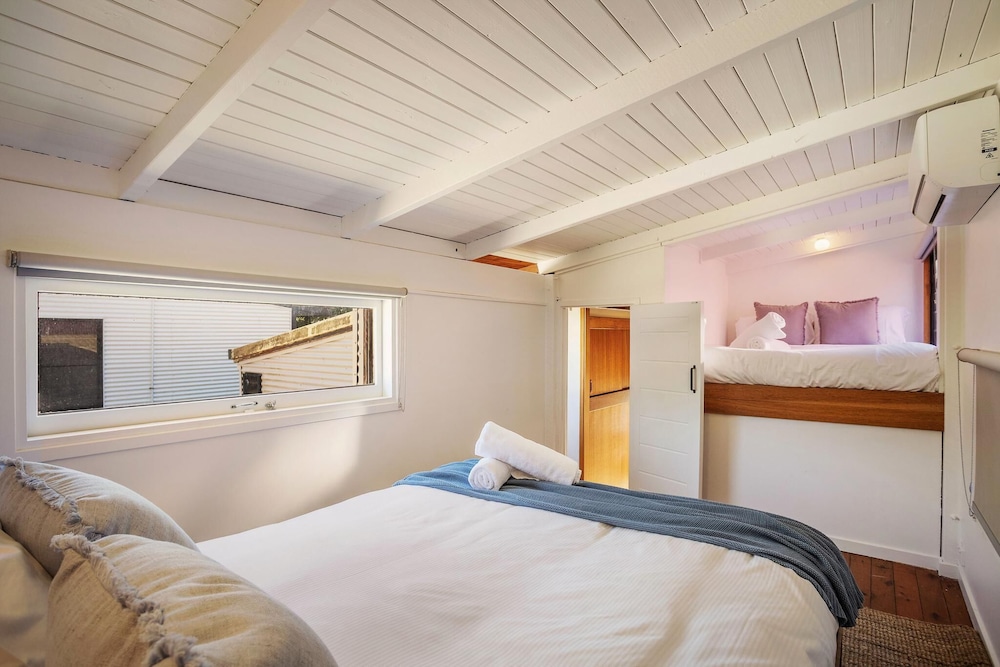 Your Luxury Escape - Coco Beach House view 5
