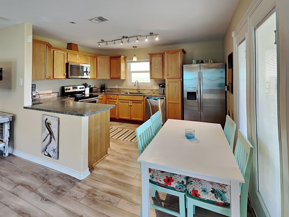 Gulf Coast Getaway by Miss Kitty’s
