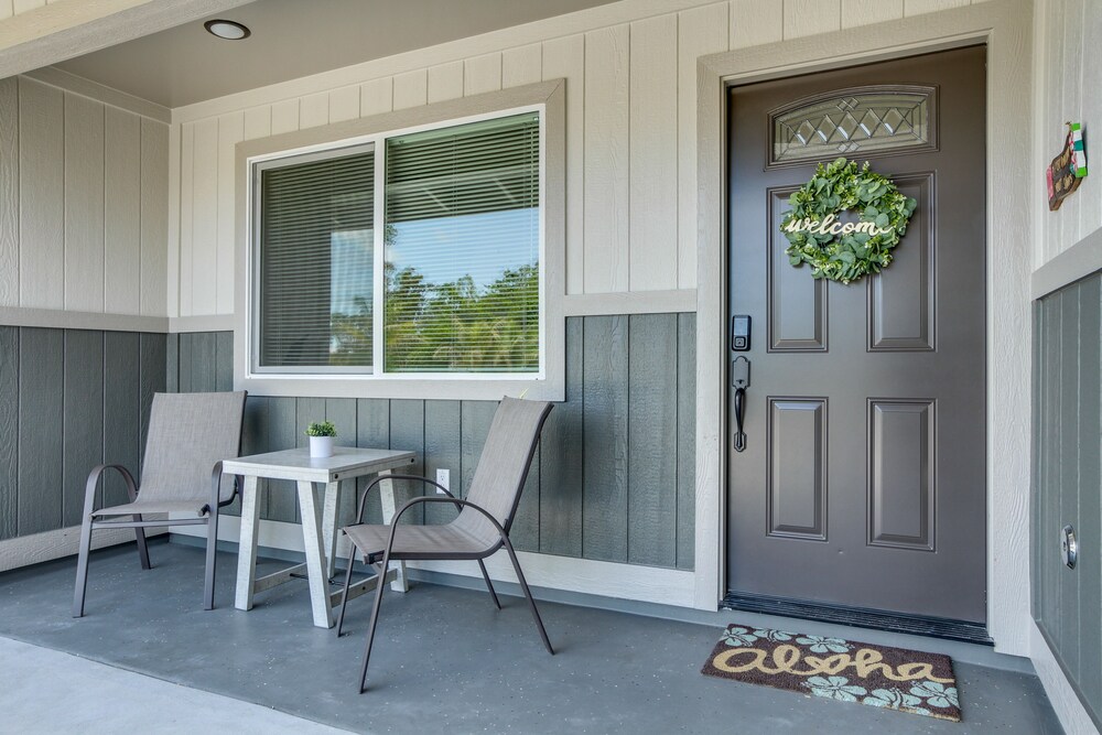 Keaau Getaway w/ Patio, 3 Mi to Shipman Beach!