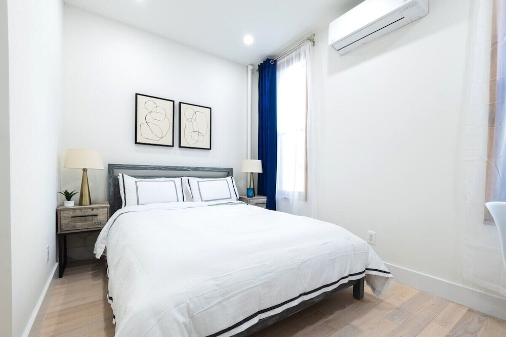317 UES Apartments
