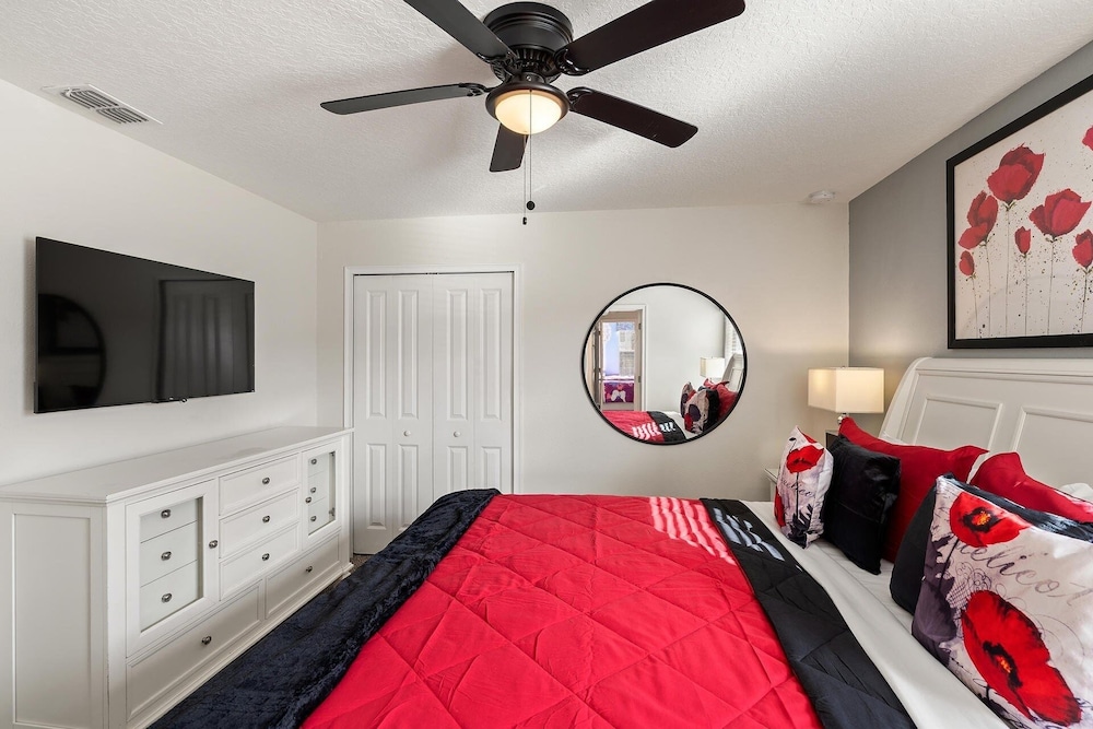Championsgate Resort Vacation Pool & Spa Home With Resort Clubhouse Amenity Access 8 Bedroom Home