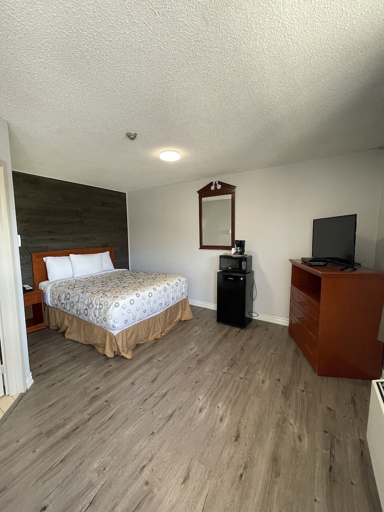 Silverstar Motel