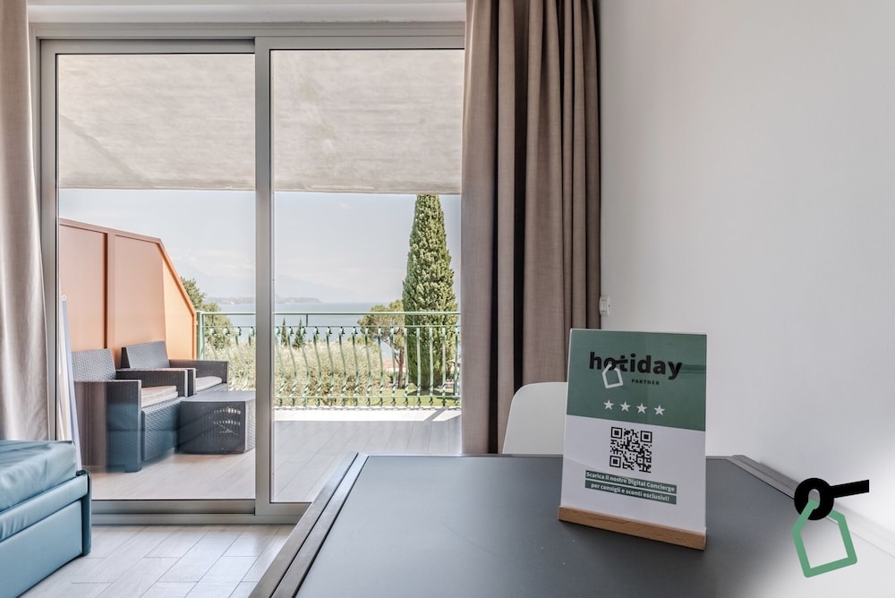 HOTIDAY Apartments Desenzano