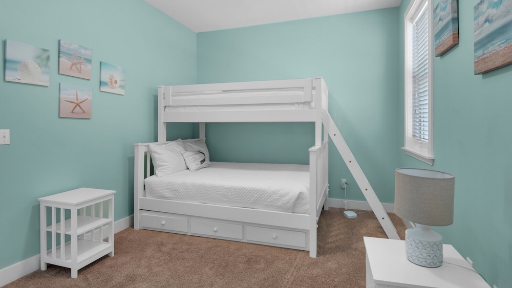 3BR Home in Seagrove Beach + Free Tickets: Bikes, Dolphin Cruise & More!