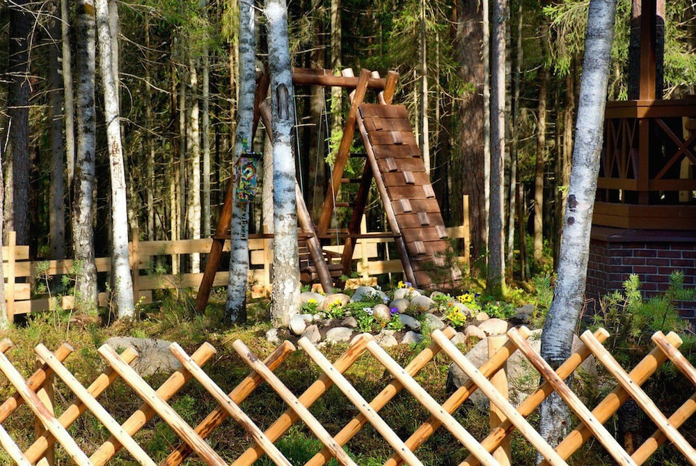 Shishki na Lampushke - Bavarsky Khutor
