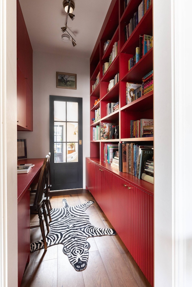 Brewster Gardens III by Onefinestay