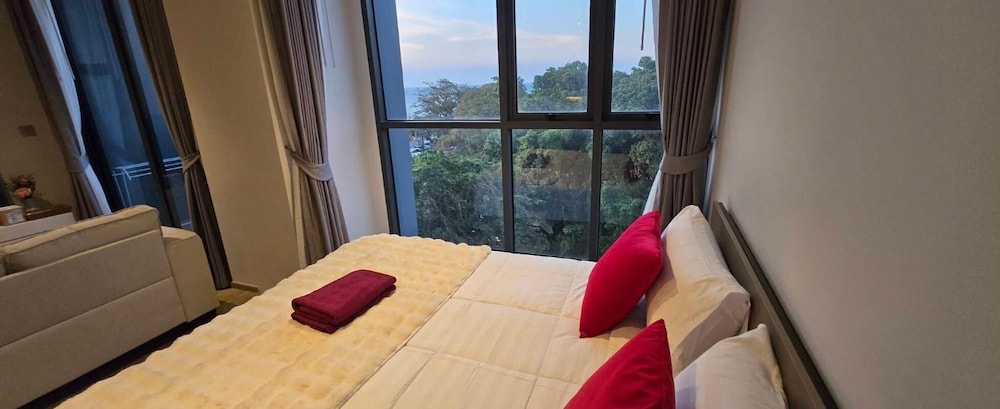 Sea View Room Luxury Amenities