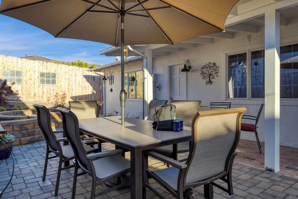 Coastal Gem Near Pismo Beach w/ Hot Tub, Firepit & Outdoor Dining Newport Oasis by Avantstay