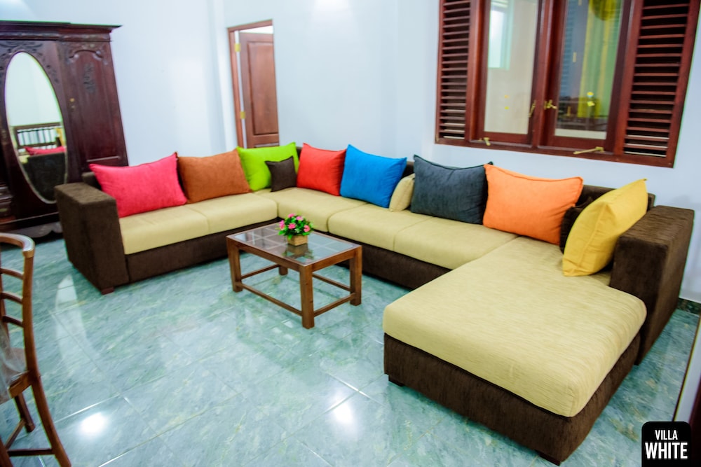 Villa White view 2
