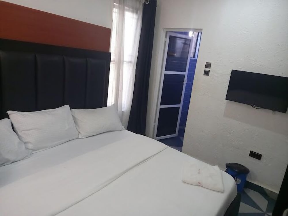 Gilllant Luxury Homes Apartment