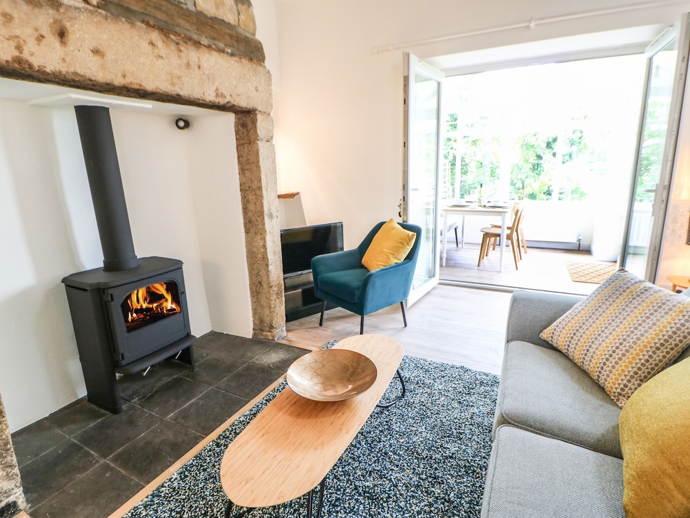 The Cottage, 5 Richley Terrace