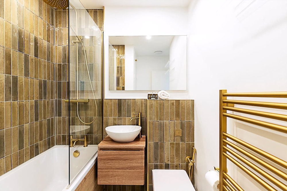 Elegant Knightsbridge Flat Near Harrods
