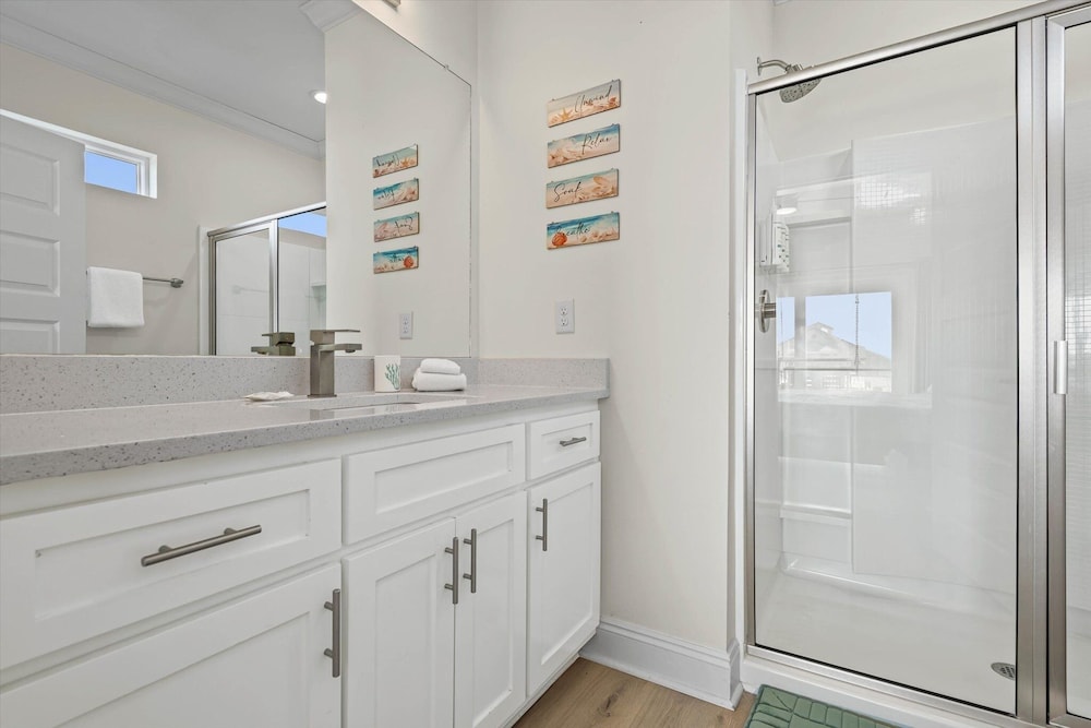 Vitamin Sea - 2606 Bienville 4 Bedroom Home