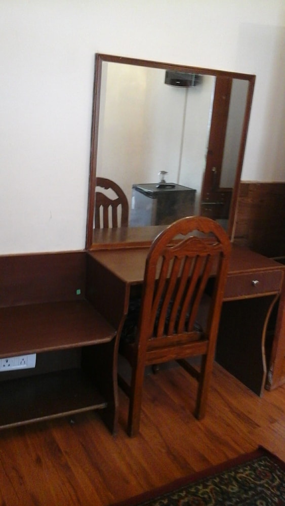 Hotel Dev Cottage