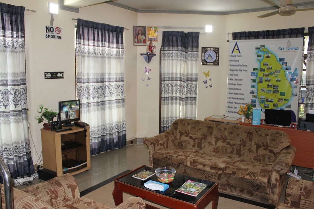 A4 Residence Colombo Airport - Hostel