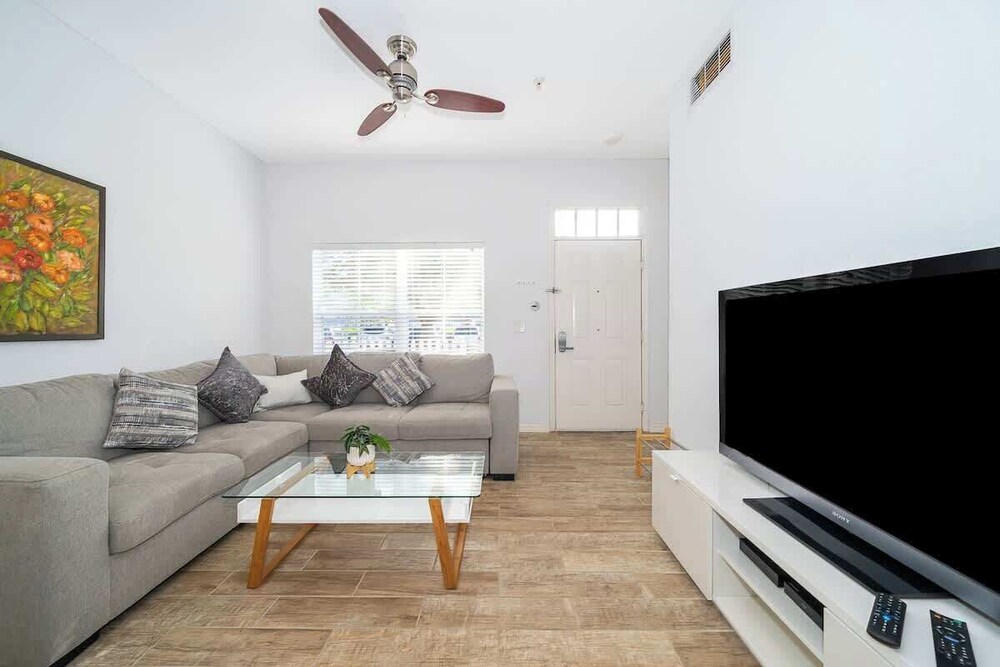 Charming 3brtownhome Near Disney