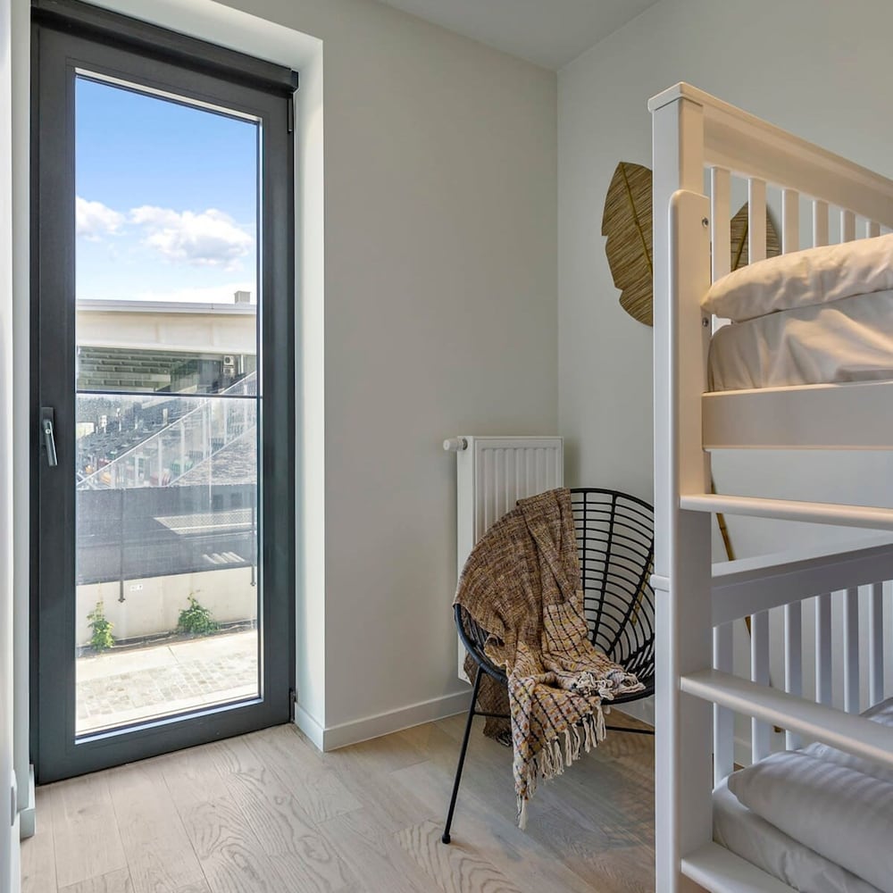 Brand new Family House With Roof Terrace