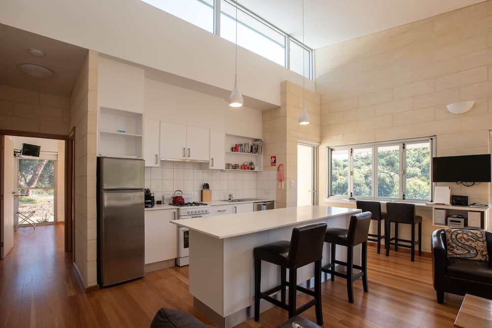 Tanonga Luxury Eco Lodges view 5