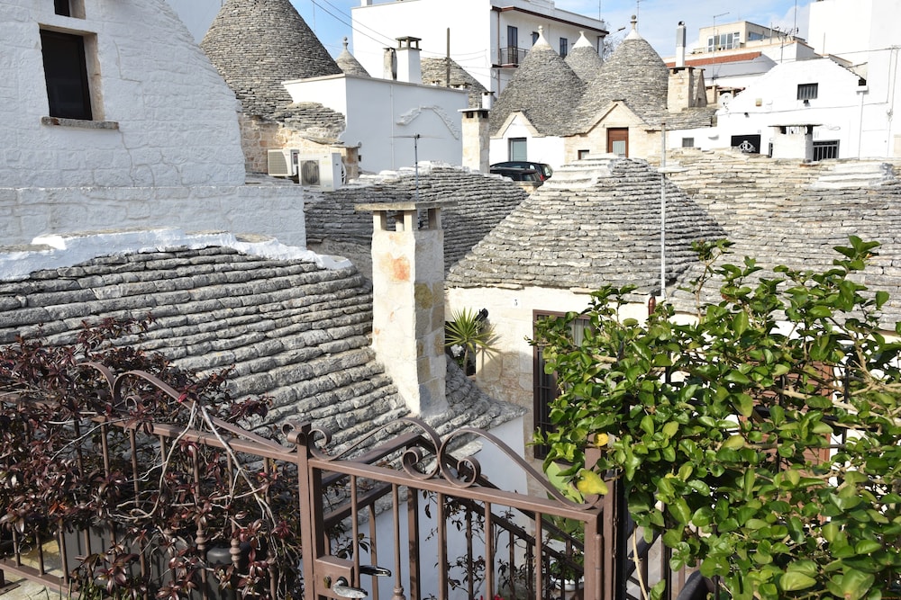 Trulli Fenice Alberobello