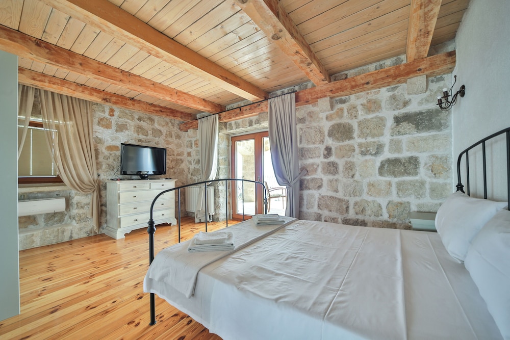 Olive Resort