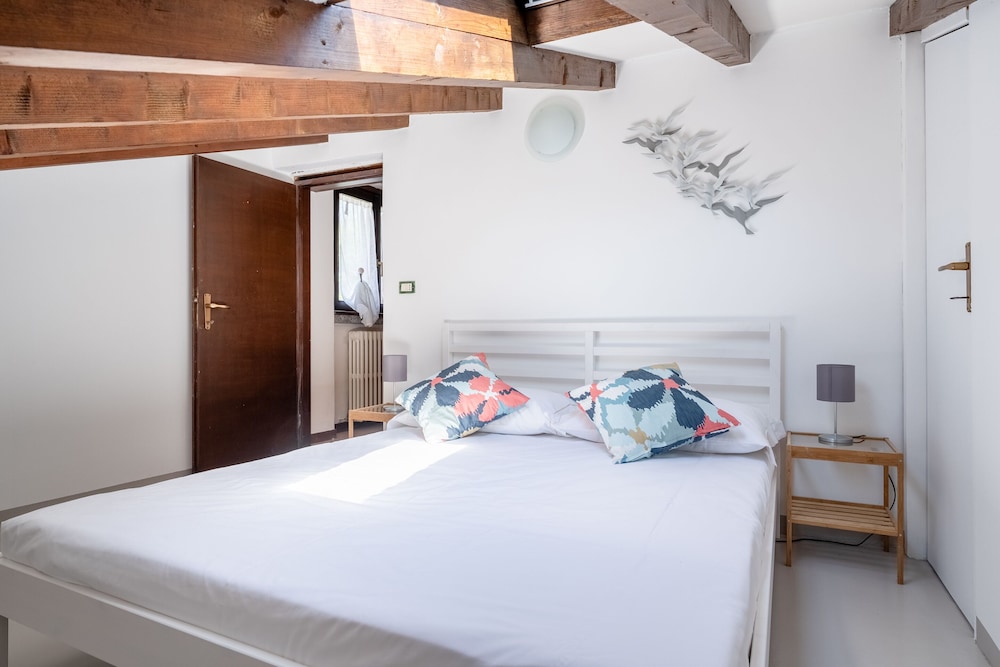 Cascine Apartments by Wonderful Italy