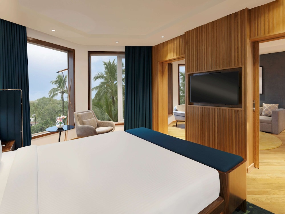 Mumbai Vacations - Novotel Mumbai Juhu Beach Hotel - Property Image 32